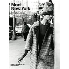 MOD NEW YORK FASHION TAKES A TRIP